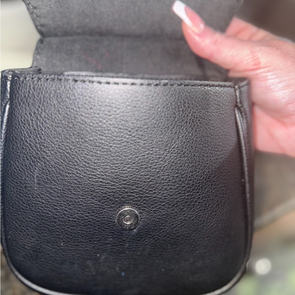 American Eagle black leather Silver Studs/Tassel top handle mini satchel - Picture 4 of 10